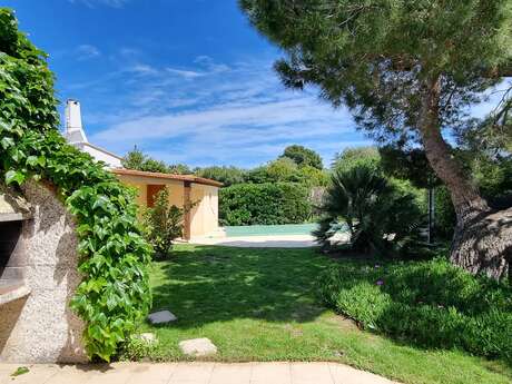 MAISON INDÉPENDANTE AVEC PISCINE PROCHE PORT ET PLAGE T4 MEZZANINE
