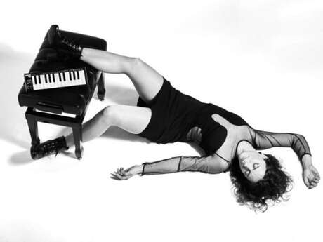 LA FABRICA & MARIE SIGAL "FEMME TATOUAGE"