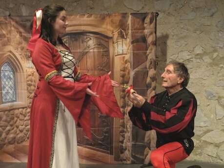 THÉÂTR’À CERDÀ : LE CARTEL DE GUILLOT OU LE COMBAT RIDICULE