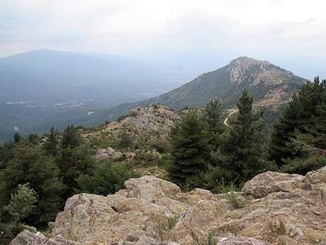 LE ROC DEL GREVOL ET LE PIC D'ORELLA