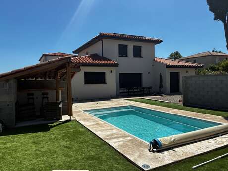 VILLA CHAT L'HEUREUSE DE COOKIE
