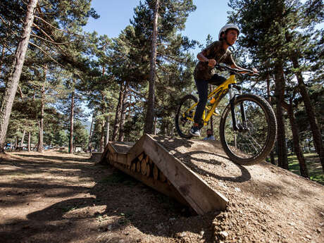 PUMP TRACK ECOLE DE VELO