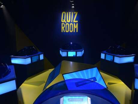 QUIZ ROOM