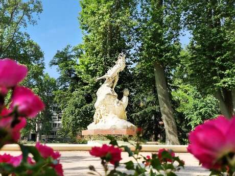 SQUARE BIR HAKEIM