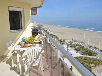T3 LE BEACH : INCROYABLE VUE MER, TERRASSE 18M²