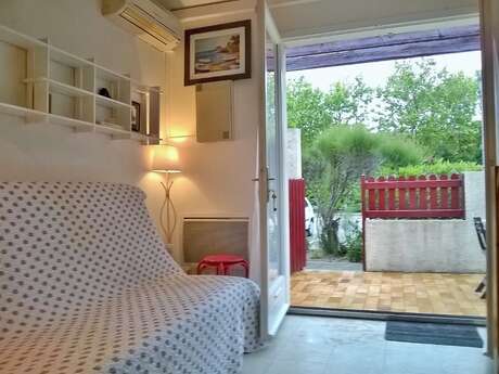 MAISON MITOYENNE RÉNOVÉE DANS RÉSIDENCE PROCHE PLAGE ET PORT