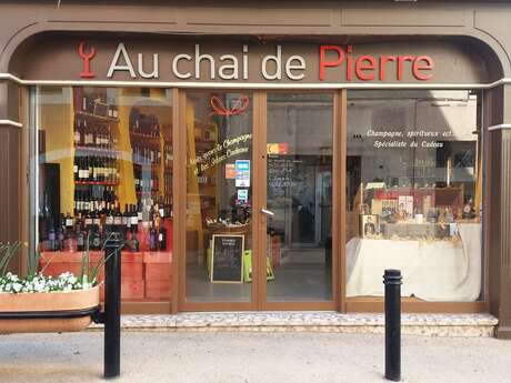 CAVE A VIN AU CHAI DE PIERRE