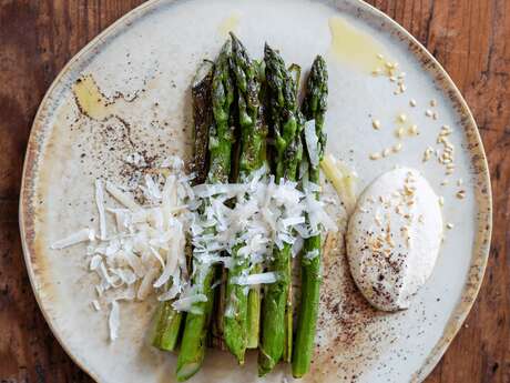 BASTON RESTAURANT & CAVE