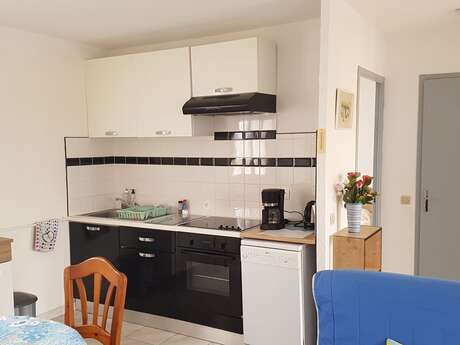 LOGEMENT 4 PERS. AU 1ER ÉTAGE D'UNE MAISON À 400M DE LA PLAGE