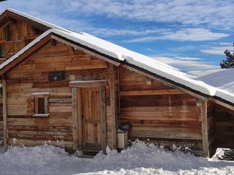 CHALET PIN DUR