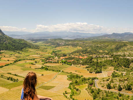 ROUTE DES VINS ET DES TERROIRS : CREST ET CALCAIRE, LES PAYSAGES DE L'HISTOIRE