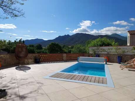 LE TILLEUL ET LA PIERRE