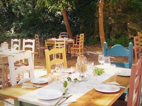 LA FONTAINE DES BUIS