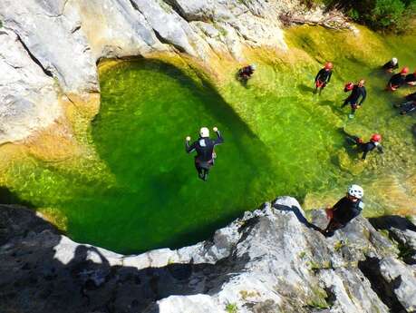 EXPLORATION PYRENEENNE - DURBET JEROME