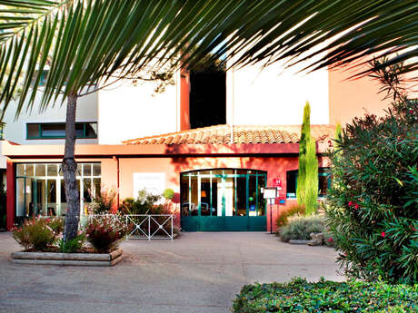 HOTEL LA PINEDE