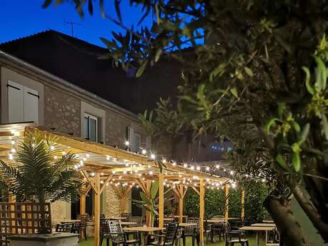 RESTAURANT HOTEL LES GLYCINES