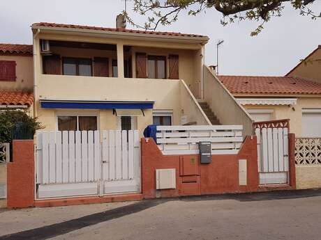 APPARTEMENT 6 PERS. À 800M DE LA PLAGE SECTEUR CALME