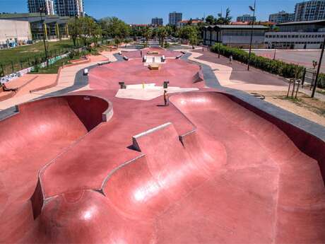 SKATE PARK
