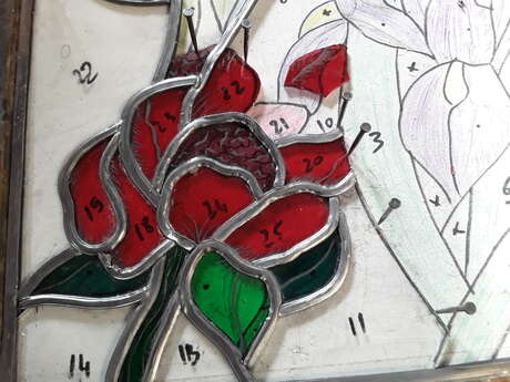 STAGE VITRAIL AU PLOMB ET GRISAILLES ORGANISÉ PAR L’ASSOCIATION « ARTISTES ET PATRIMOINE »