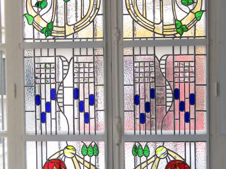 STAGE VITRAIL AU PLOMB ET GRISAILLES ORGANISÉ PAR L’ASSOCIATION « ARTISTES ET PATRIMOINE »