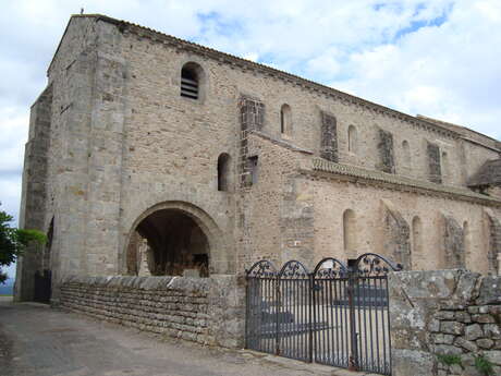 Église romane de Mont-Saint-Vincent