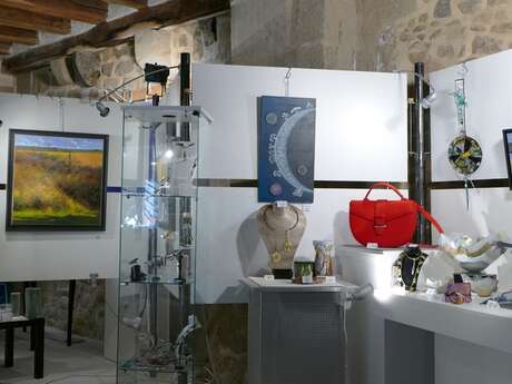 Le Cellier des Arts, Galerie d'art et d'artisanat d'art