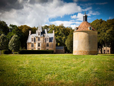 CIRCUIT N°15 : MANOIRS ET BELLES DEMEURES - SAINT-CÉLERIN