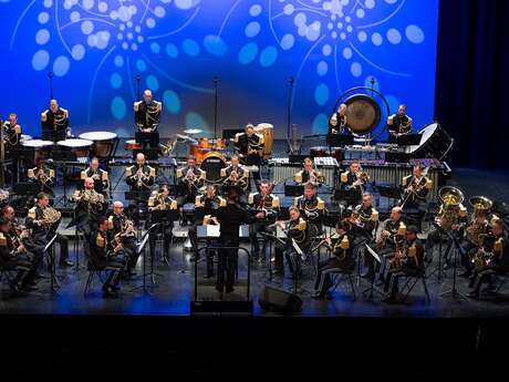 Concert Unisson, concert au profit des blessés des Armées