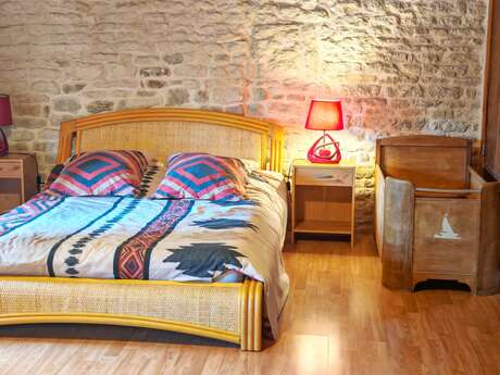 Chambre ''Aurore'' à l'Ecurie du Marais - marais poitevin
