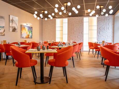 Salle de séminaire et banquet - Hôtel-Restaurant Le Fontarabie-La Glycine