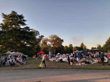 VIDE GRENIER
