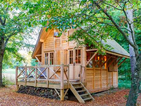 CABANE LODGE AU CHÂTEAU DES BRIOTTIÈRES