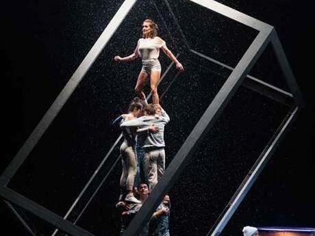 Spectacle de cirque "Blizzard"