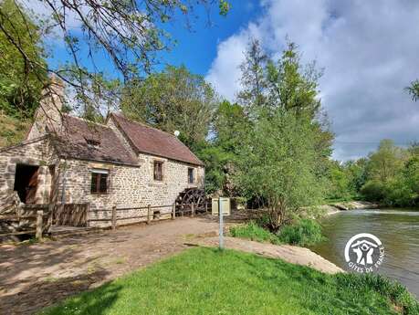 LE MOULIN AU DOMAINE DE TROTTÉ