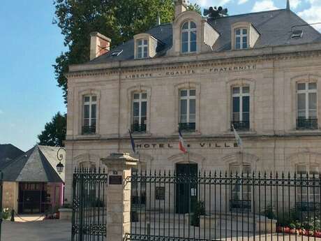 JEP - L'Hôtel de Ville, une plongée dans la vie municipale