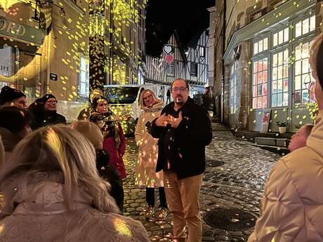 Visite Guidée des Lumières et son vin chaud Visite Guidée des Lumières et son vin chaud