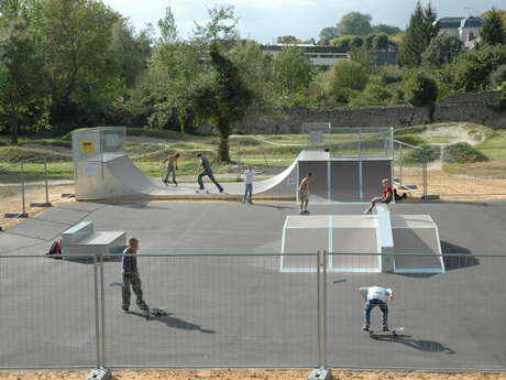 Skate park à Baugé