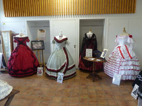 Exposition de Nicole Lecaille, costumière « Bicentenaire de l’Impératrice Eugénie »