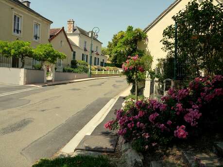 COMMUNE FLEURIE DE SAINT-PIERRE-DES-ORMES