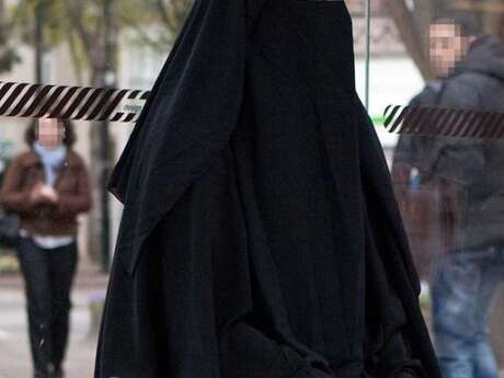 Conférence UTL - L'interdit vestimentaire, du moyen-âge au voile islamique