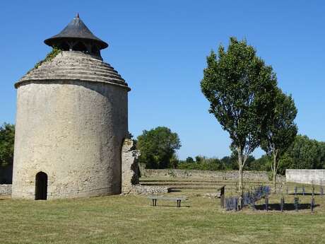 ABBAYE NOTRE DAME DE LA CHAUME