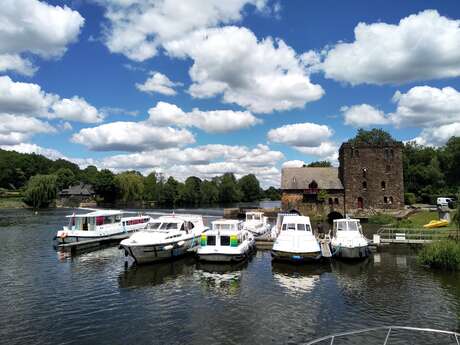 LES CANALOUS - LOCATION DE BATEAUX HABITABLES