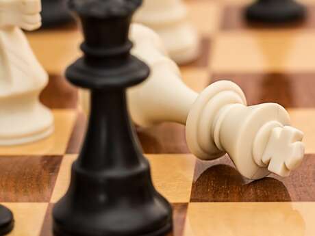 médiathèque : initiation aux échecs