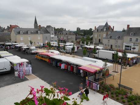 Marché en Anjou bleu - Châteauneuf-sur-Sarthe