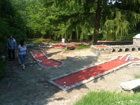 Fresnay-sur-Sarthe minigolf