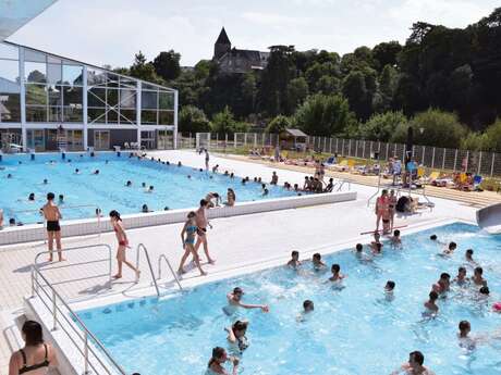 PISCINE DE CHÂTEAU GONTIER