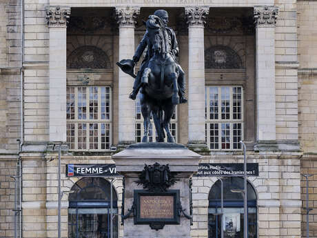 Une ville, des quartiers : Entre Rougemare et Beauvoisine