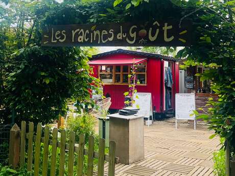 Soirée karaoké déguisé au bar Les Racines du Goût