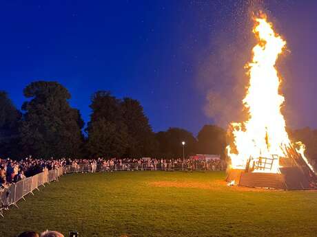 [Feu de la Saint-Jean]