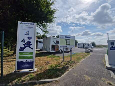 Aire de service et de stationnement de Luneray